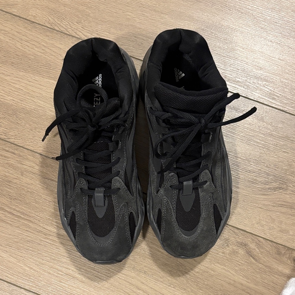 Yeezy Men's Black Sneakers. Yeezy Boost 700 v2.